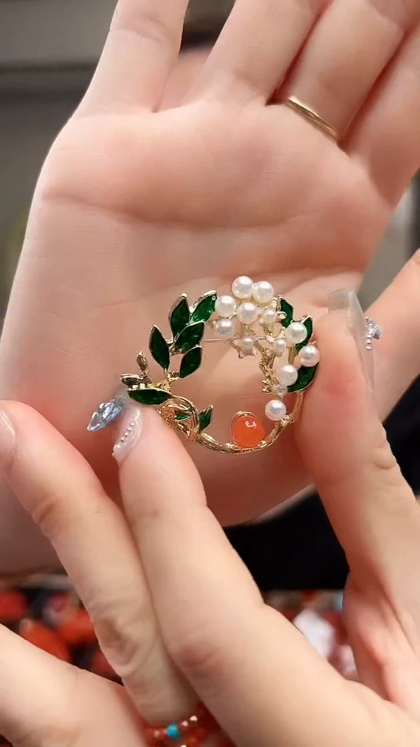 合金胸针南红玛瑙/YJ