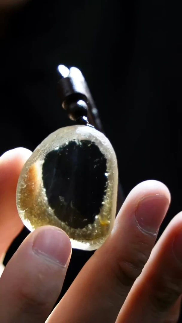 吊坠(赠链)未镶嵌水晶水晶