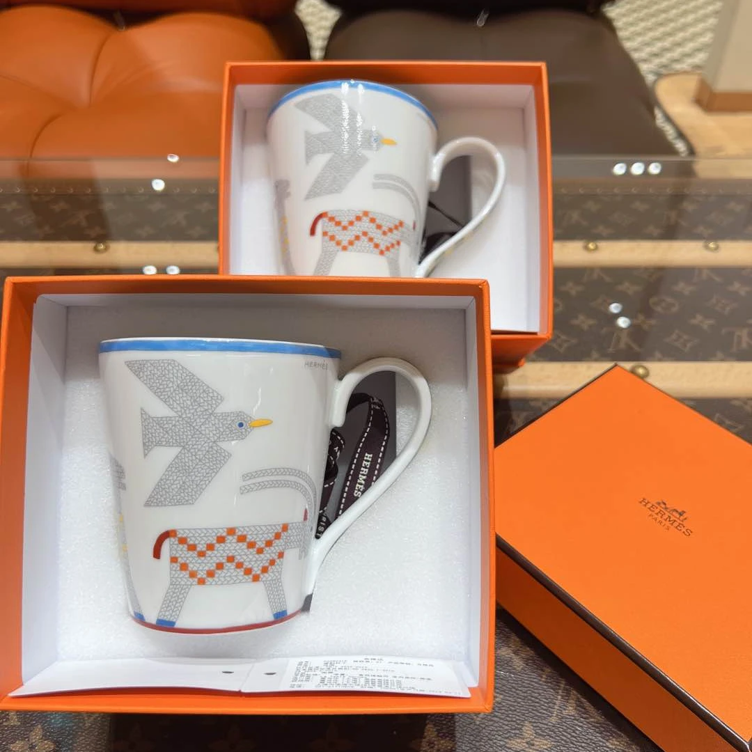 全新未使用 Hermes/爱马仕 全新陶瓷马克杯 山羊图案