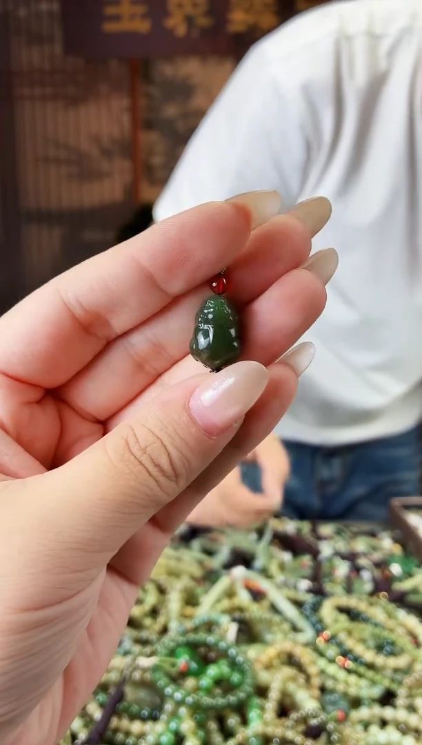 未镶嵌和田玉挂件多样性发货拍一发一