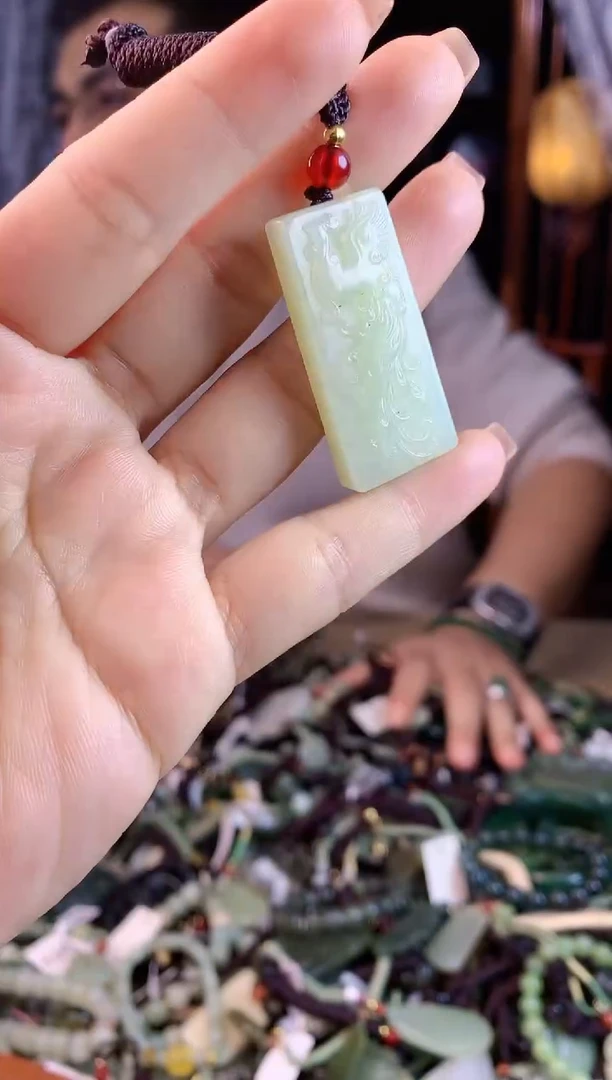 【闪购商品】和田玉挂件未镶嵌多样性发货拍一发一