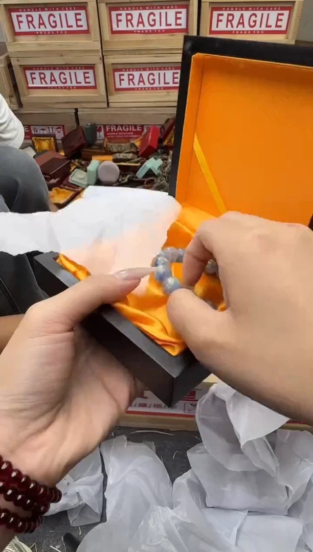 精美手串（无礼盒）