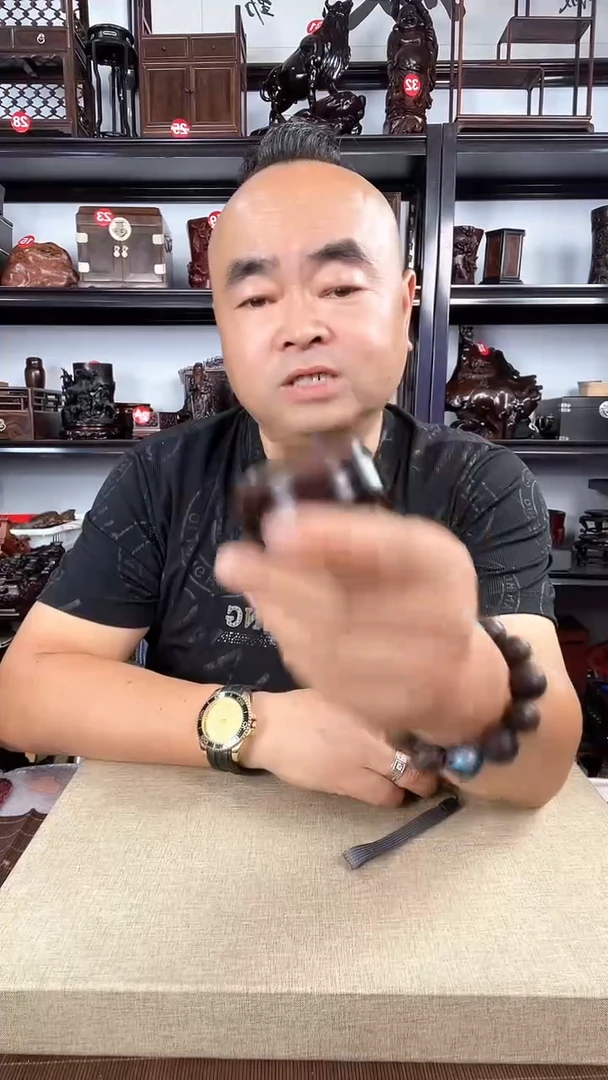 木镂空4老李红木工艺品