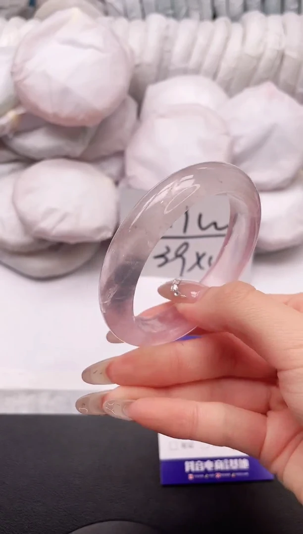 【闪购商品】石英质玉手镯未镶嵌10K58-56