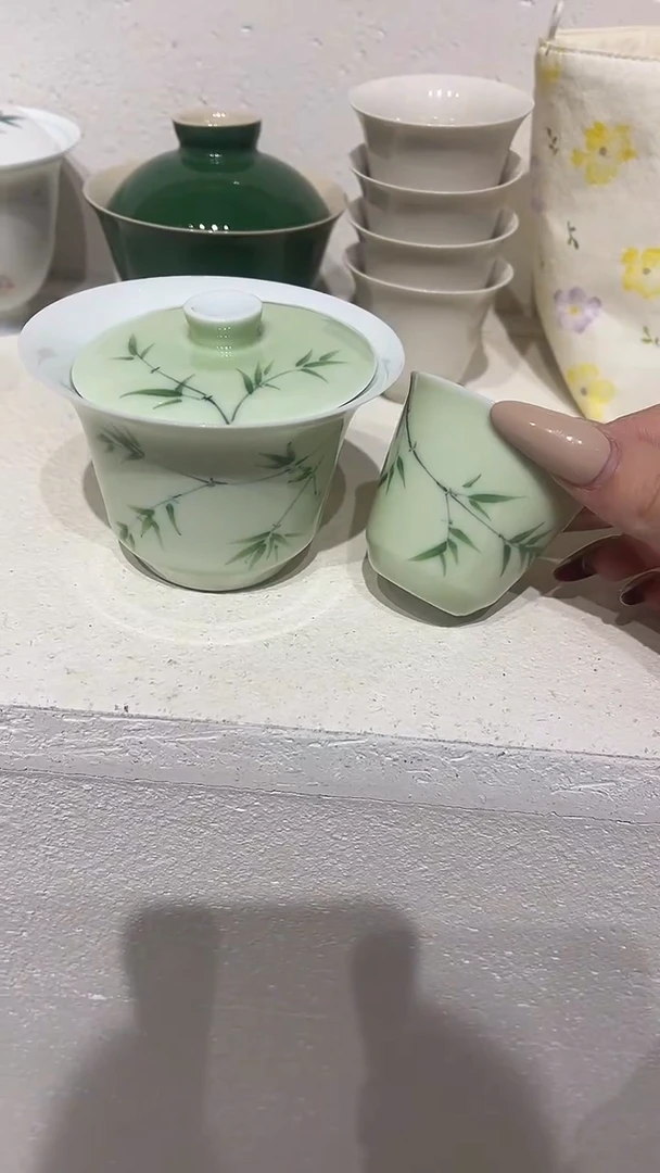 盖碗+茶杯 哈哈哈哈哈