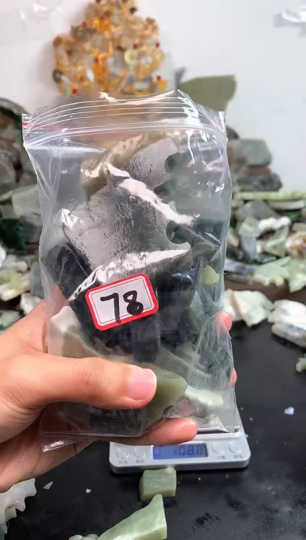 未镶嵌和田玉摆件78