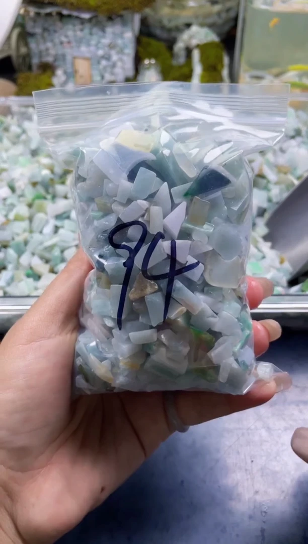 翡翠散珠天然翡翠迷你500克94