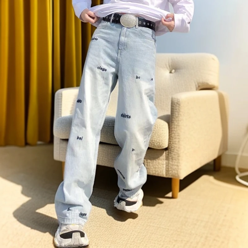 84001高腰刺绣字母刺绣直筒牛仔裤窄版显瘦宽松牛仔裤直筒裤