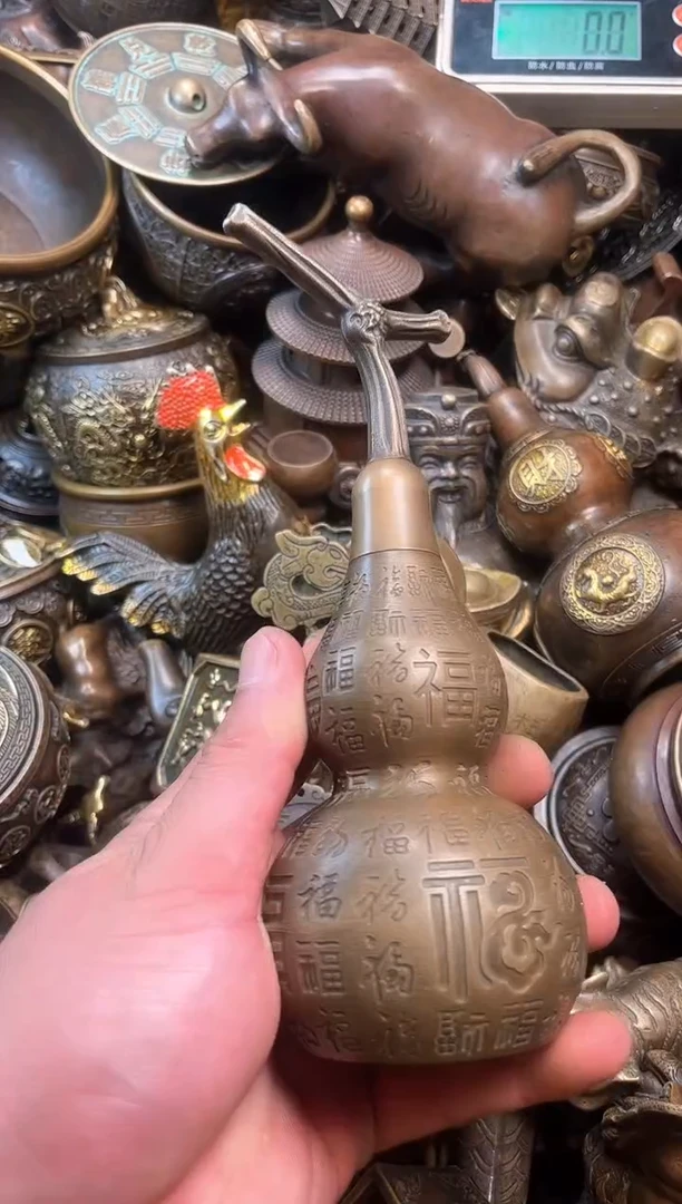 精美铜器点击下单