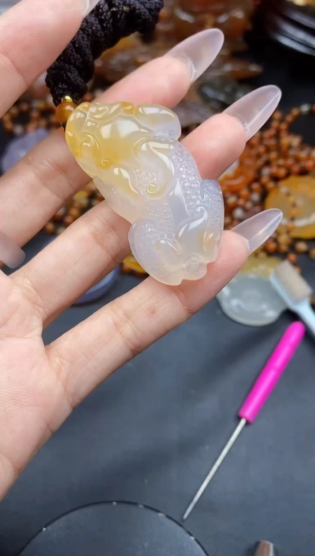 【闪购商品】玛瑙/玉髓颈饰未镶嵌ll