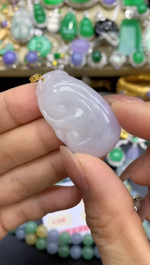 颈饰18K金镶嵌翡翠3-中国好珍宝