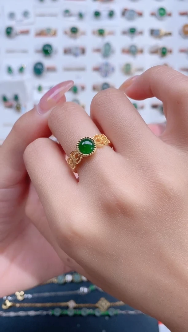 翡翠戒指银S925镶嵌天然翡翠