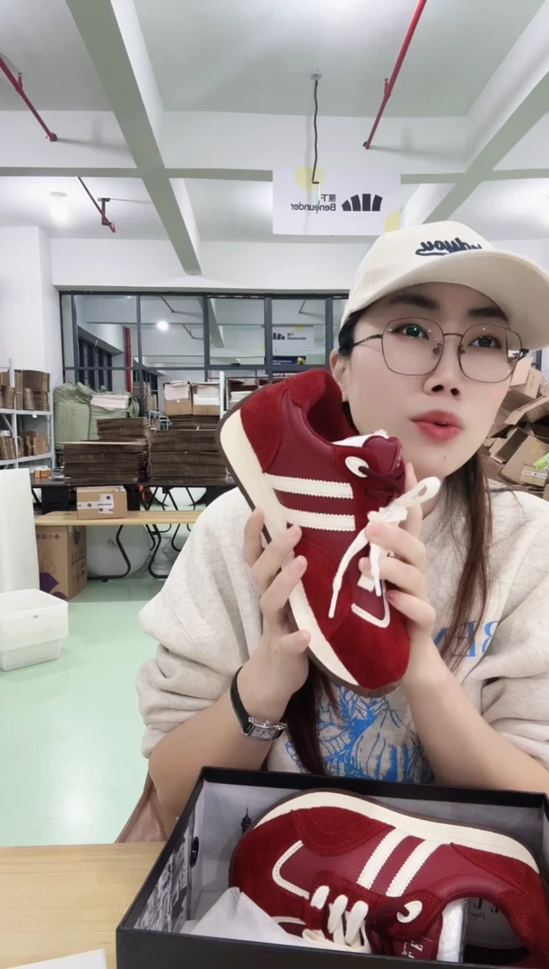 板鞋妮妮严选女鞋39码