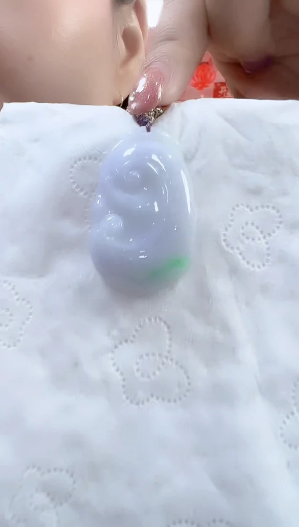 颈饰未镶嵌翡翠孤品如意