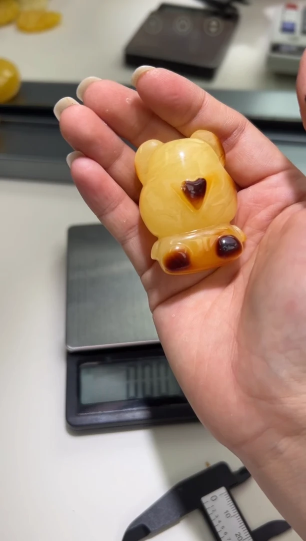 裸石琥珀未镶嵌琥珀蜜蜡吊坠