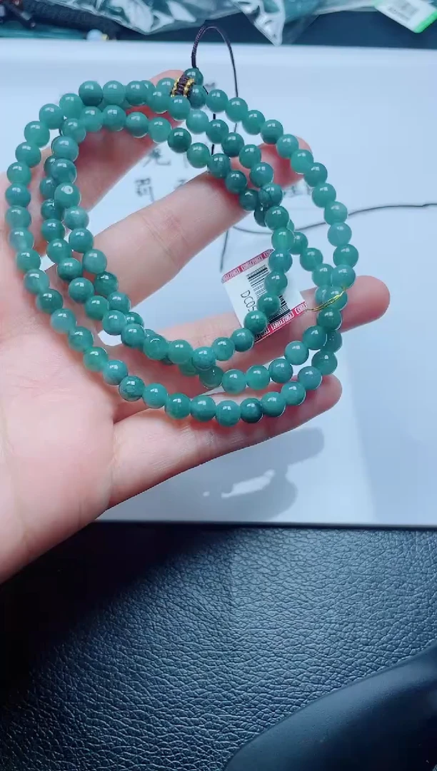 翡翠未镶嵌颈饰多样性发货一件发货