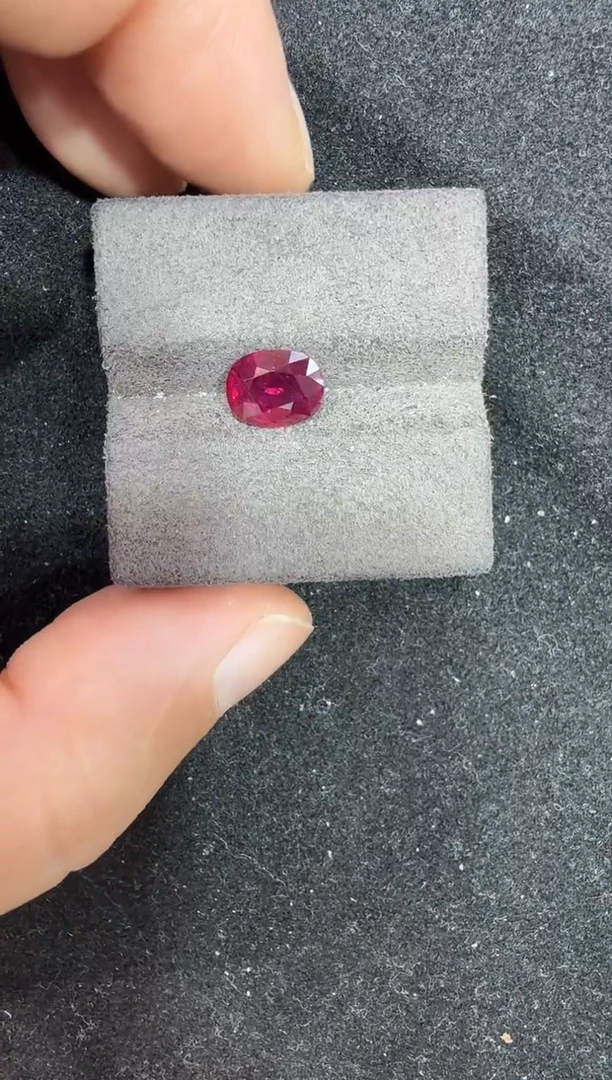 未镶嵌定制定制红宝石天然2.02克拉无烧鸽血红AIGS莫桑比克