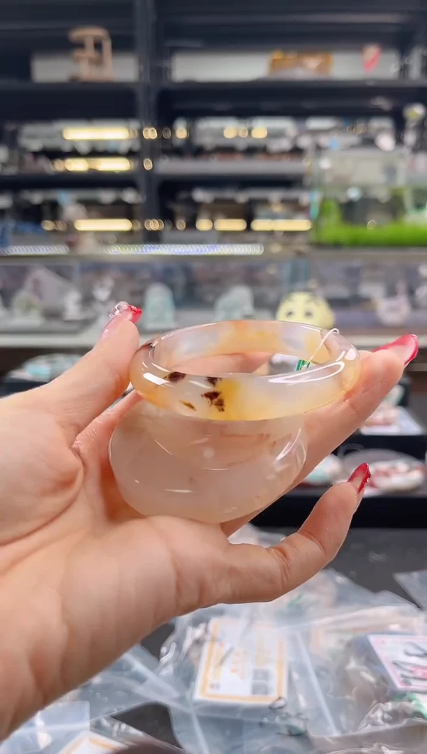 未镶嵌手镯石英质玉55圈口 （赠品镯心）3039590