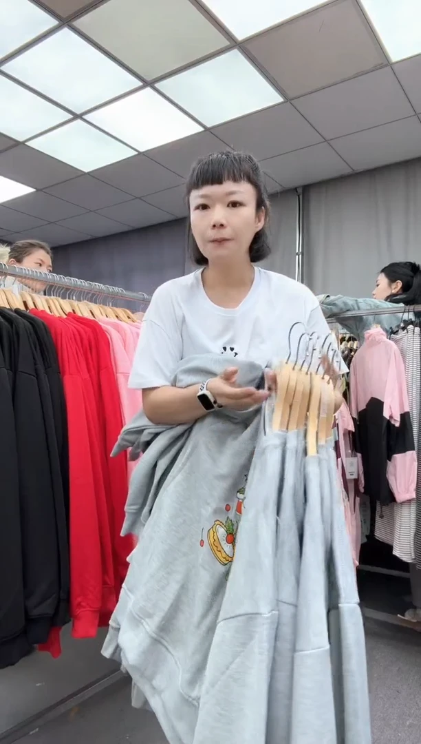 浅灰色随机发2件/拍多件发不同款