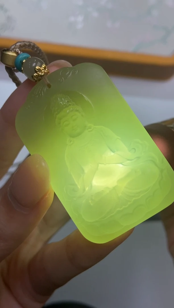 颈饰未镶嵌和田玉372691/和田玉山水观音  多样性一件发