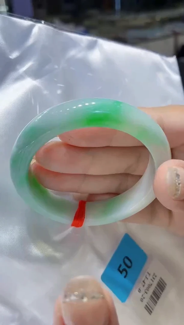 未镶嵌手镯翡翠翡翠手镯50