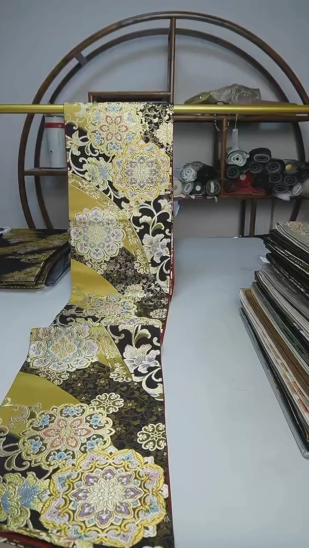 织绣51西阵织六通宝相花