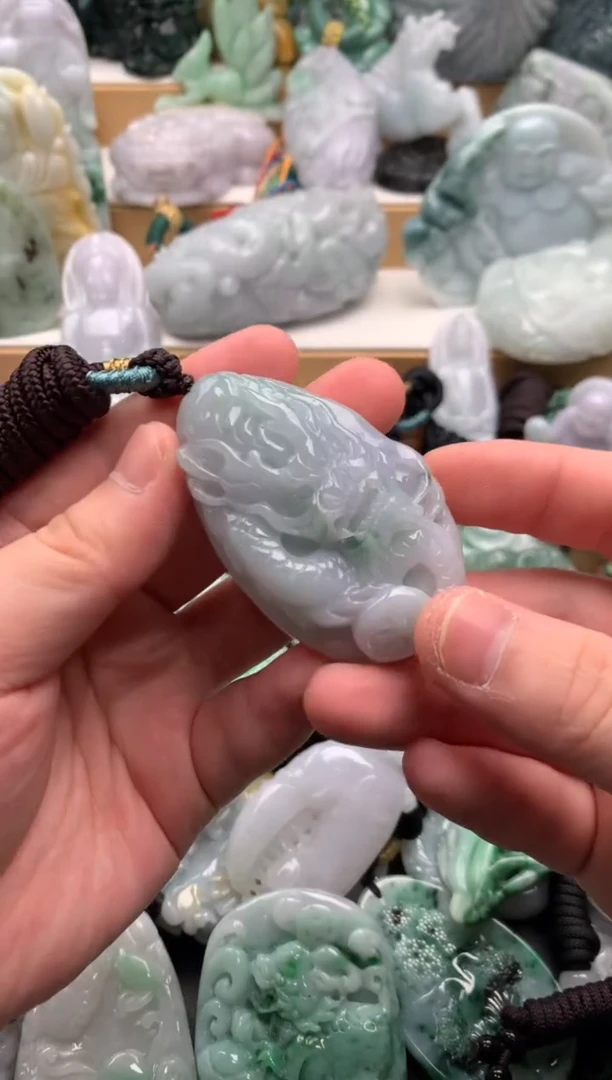 吊坠(不含链)未镶嵌翡翠1