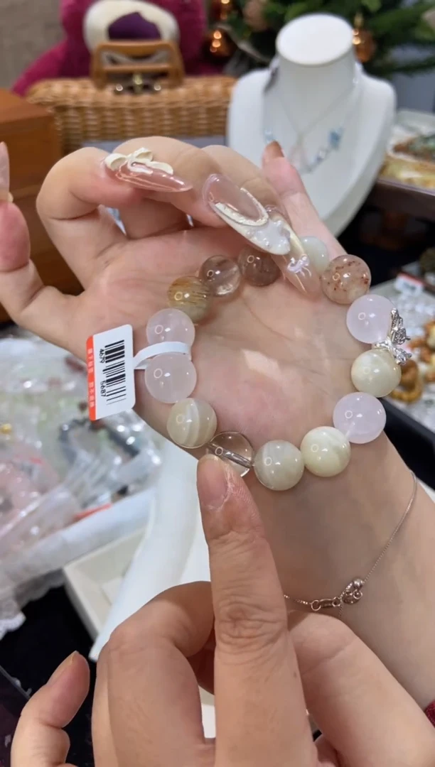 水晶手串未镶嵌孤品捡漏均匀瑕疵介意勿拍