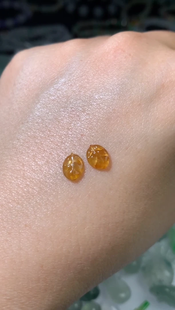 未镶嵌定制翡翠毛货