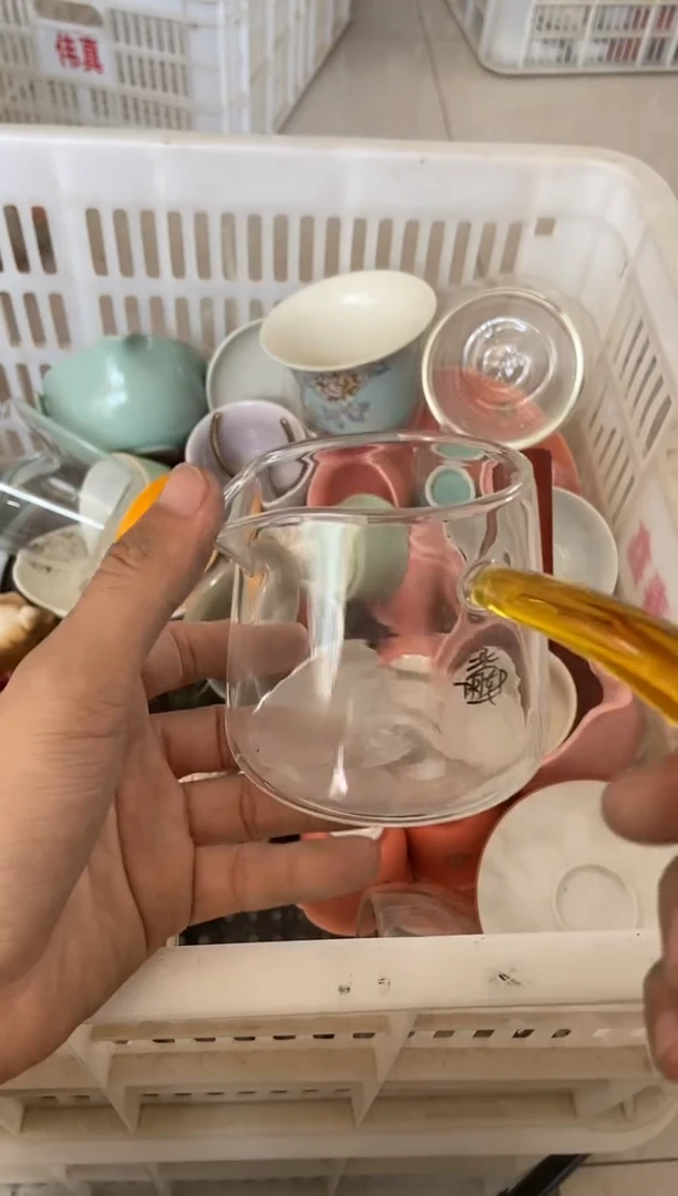 无运费险有瑕疵的摄影的产品有使用过的痕迹有点脏介意勿拍
