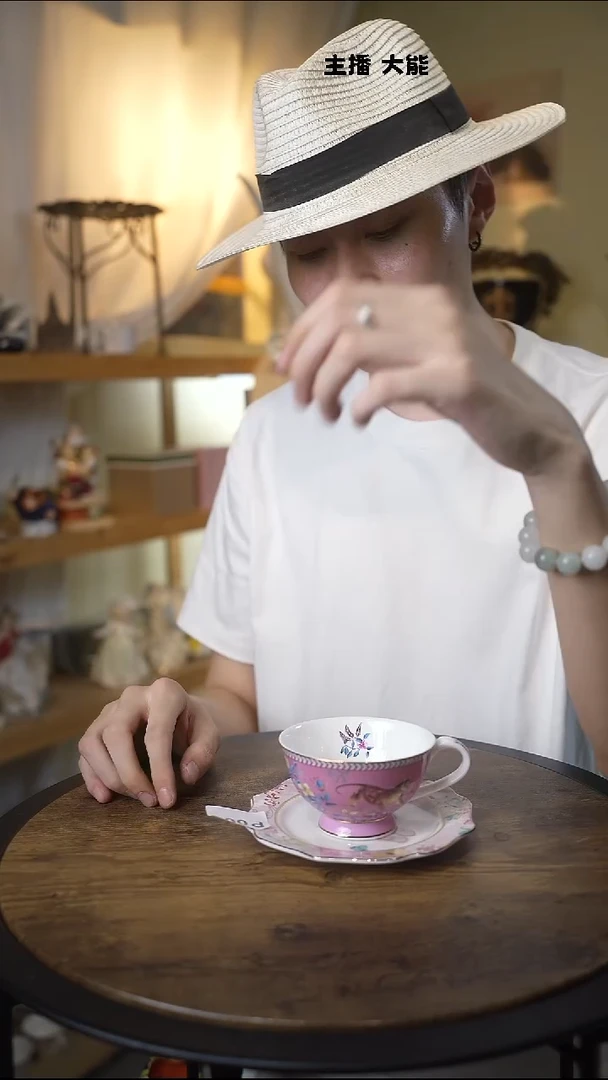 高端树脂陶瓷摆件P004