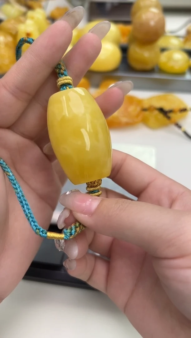 裸石琥珀未镶嵌琥珀蜜蜡吊坠
