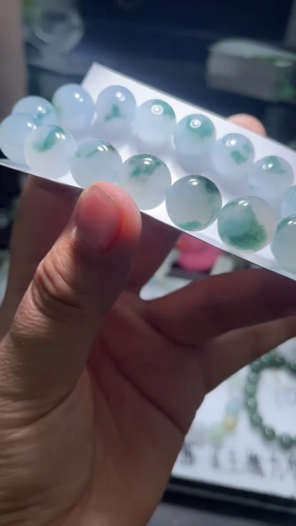 【闪购商品】定制翡翠未镶嵌翡翠