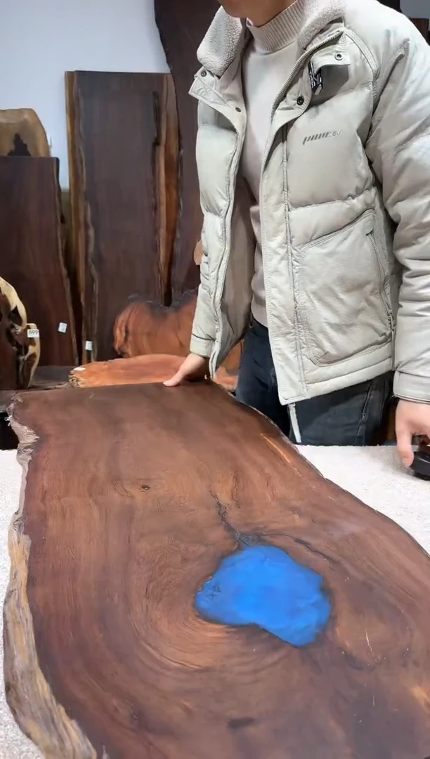 【闪购商品】风车木（黑檀木）尺寸104*48*2.3编号356