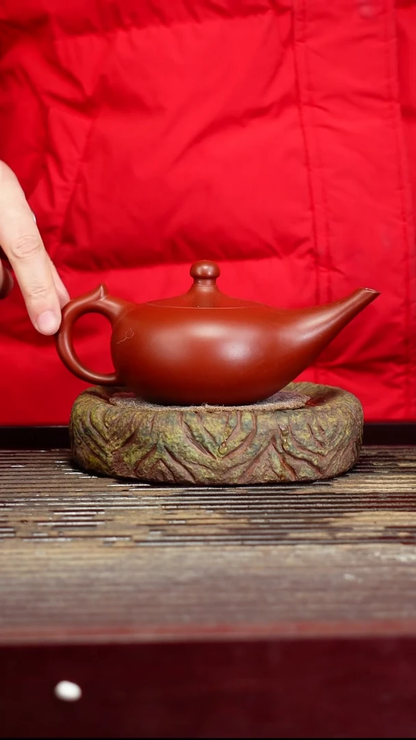 宜兴原矿紫砂壶茶壶宜兴原矿紫砂壶茶壶200C