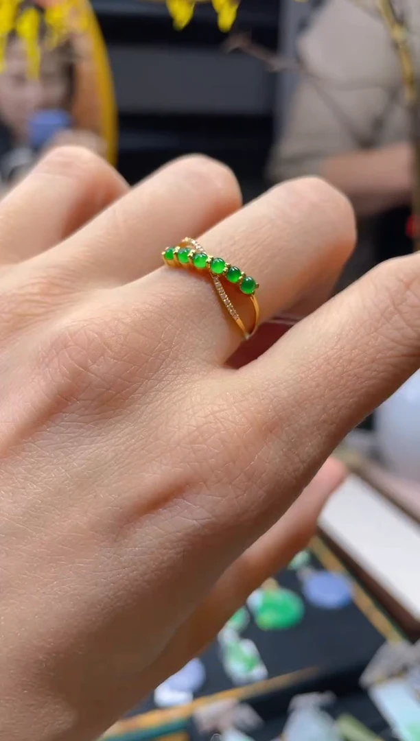 【闪购商品】翡翠颈饰18K金镶嵌假一赔三14圈口