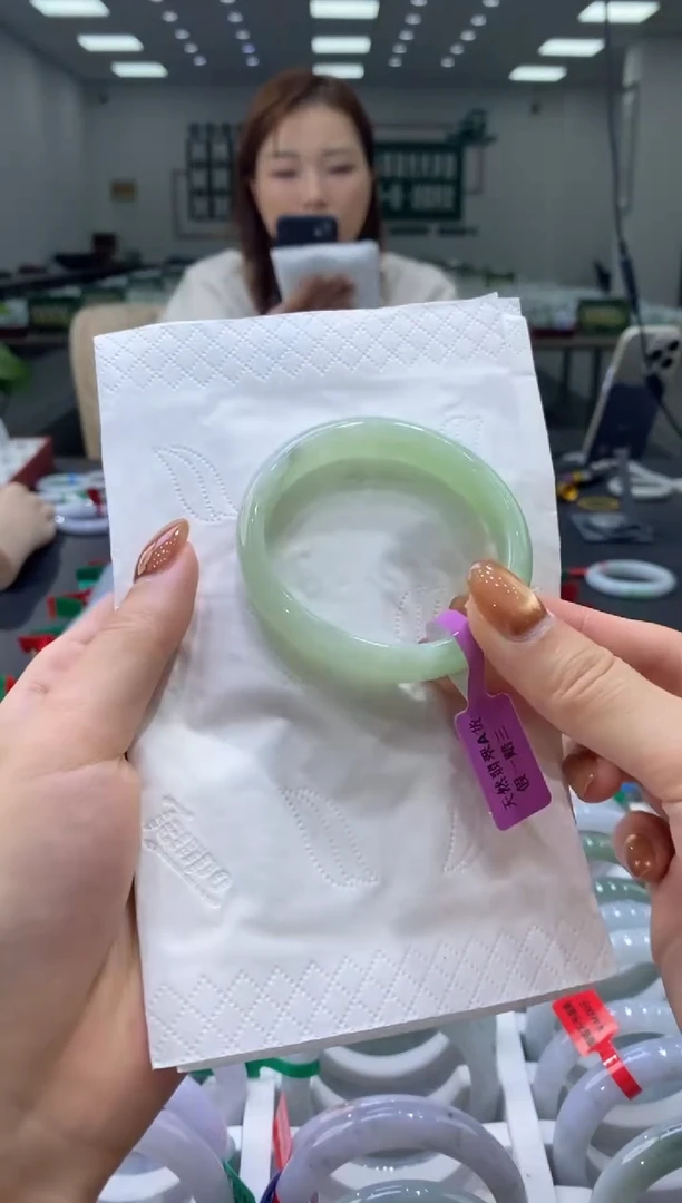 未镶嵌手镯翡翠0042299