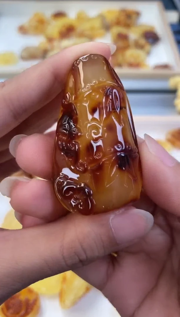 未镶嵌琥珀裸石天然琥珀蜜蜡