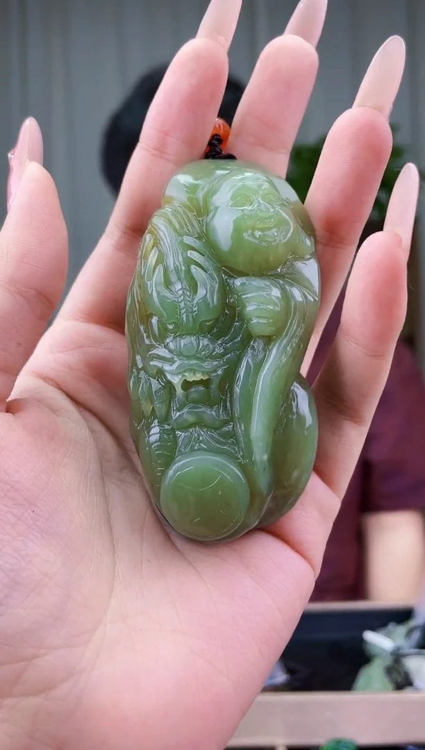 和田玉未镶嵌挂件拍一发一，多样性发货！