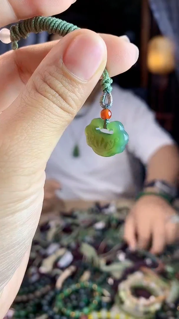 和田玉未镶嵌挂件多样性发货拍一发一