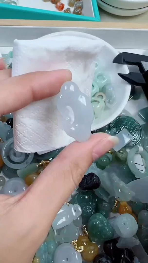 散珠翡翠274号链接，A货翡翠