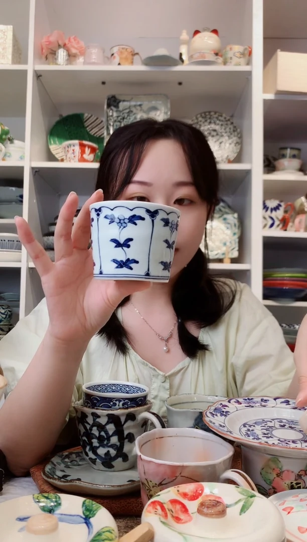 陶瓷有田烧手绘青花猪口杯