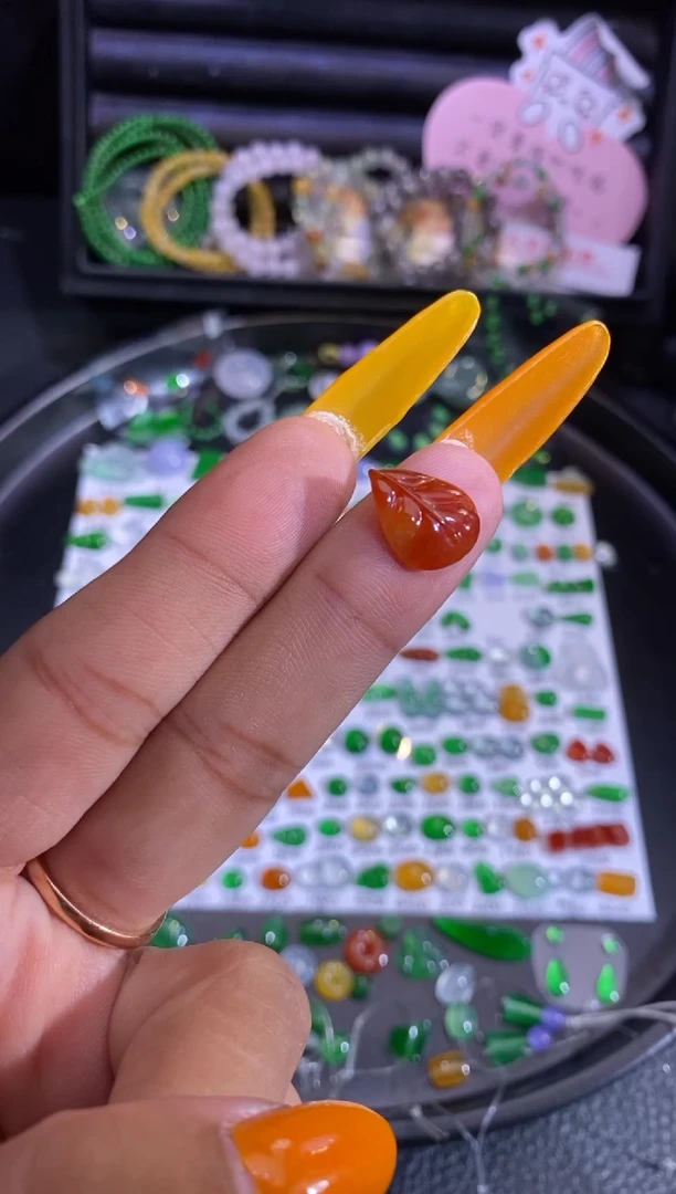 未镶嵌挂件翡翠叶子