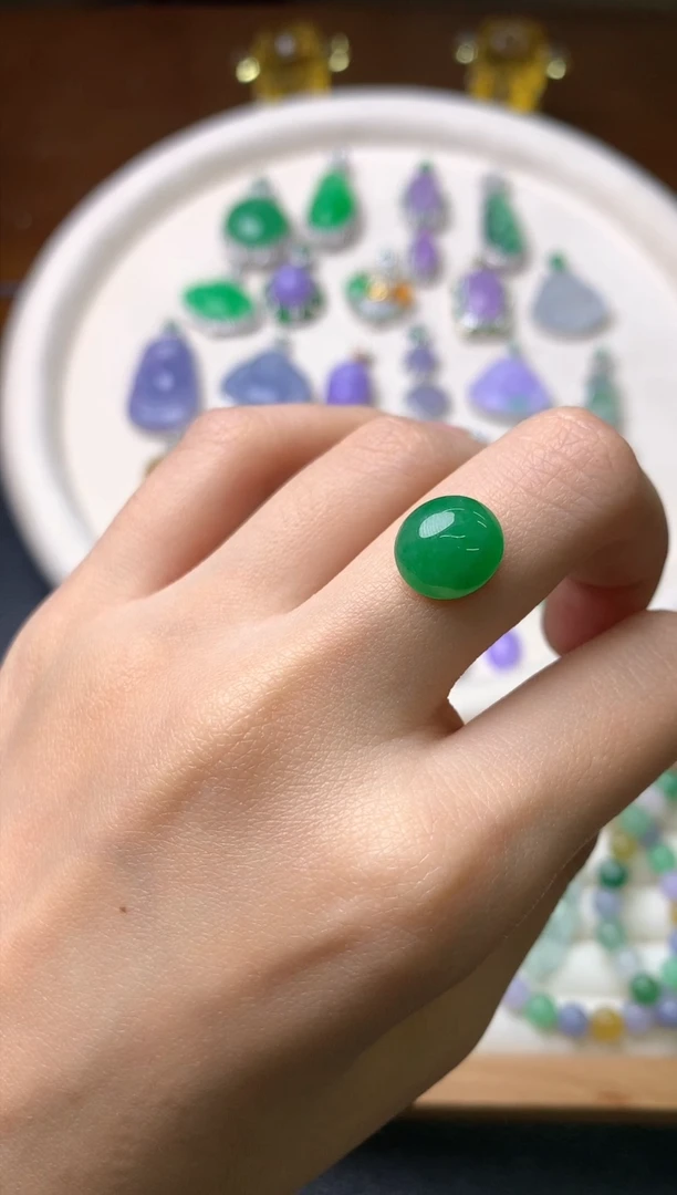 【闪购商品】定制翡翠未镶嵌裸石（镶嵌定制）