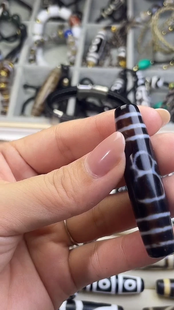 未镶嵌颈饰玛瑙/玉髓1