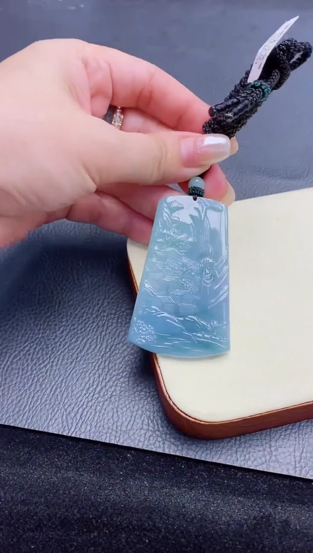 翡翠未镶嵌颈饰缅甸天然货翡翠