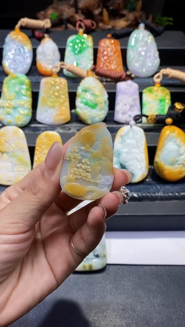 定制翡翠未镶嵌翡翠A货