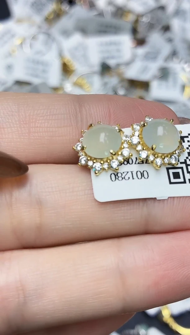 颈饰银S925镶嵌翡翠111111111