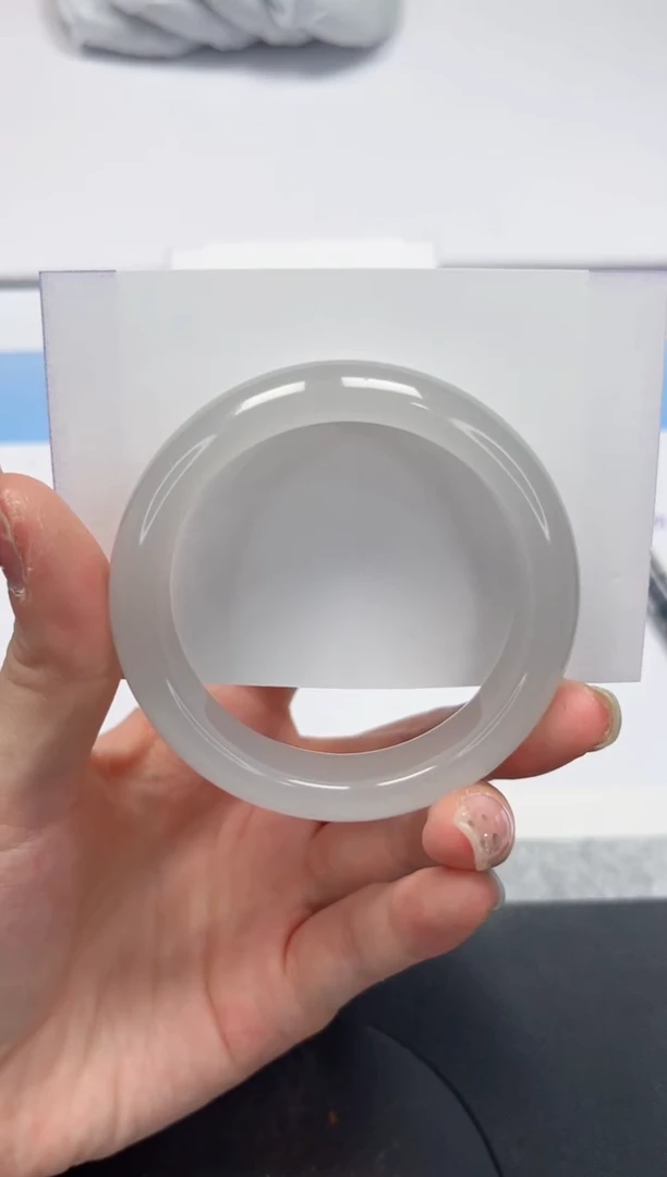 石英质玉手镯未镶嵌V168-53.6