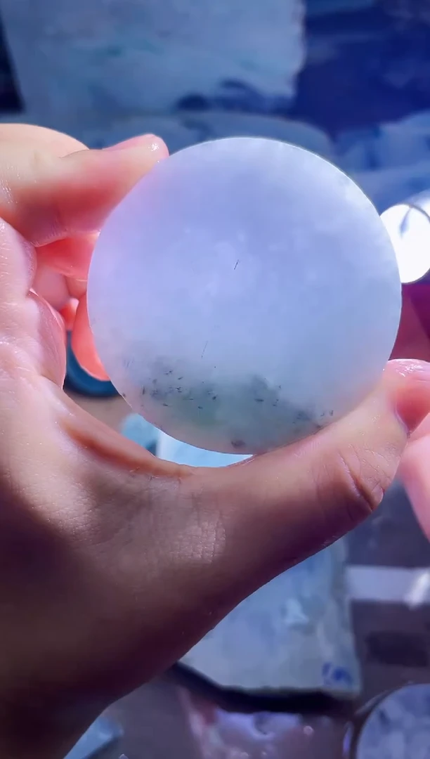 翡翠挂件未镶嵌零零11